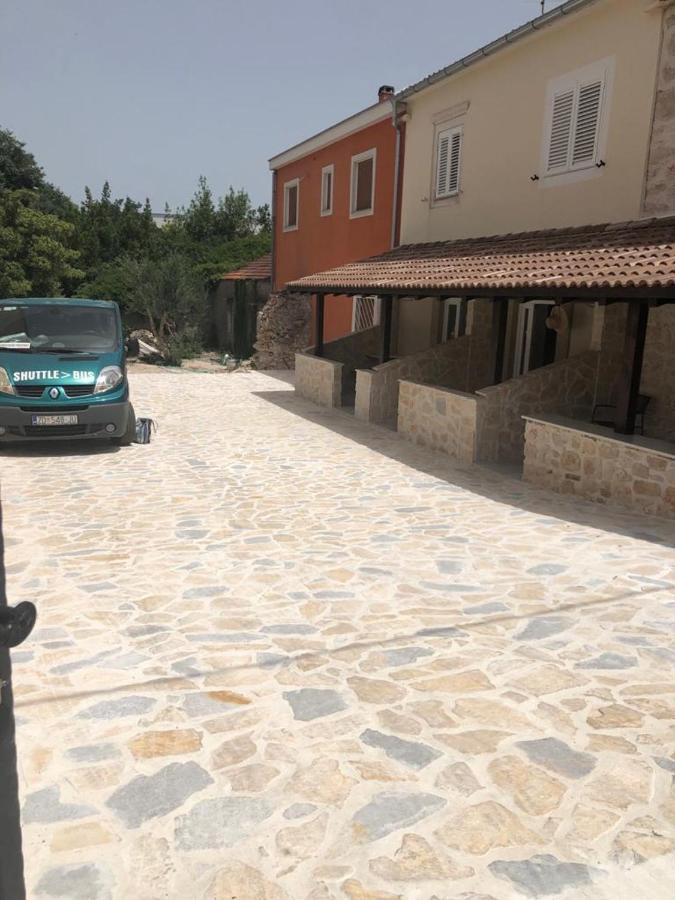 Apartments Tonka Zadar Bagian luar foto