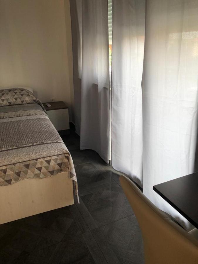 Apartments Tonka Zadar Bagian luar foto