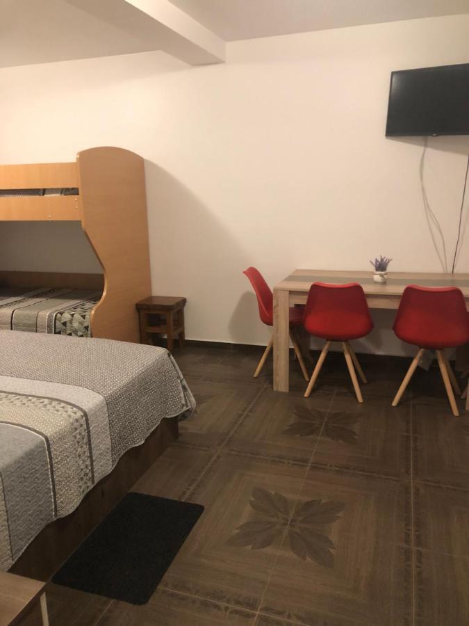 Apartments Tonka Zadar Bagian luar foto