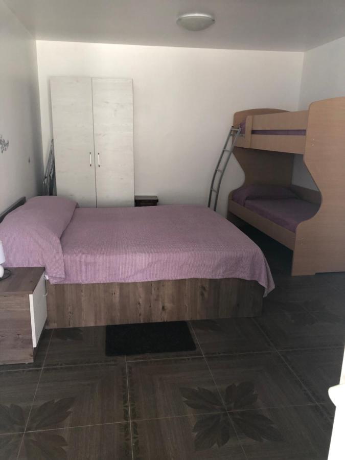 Apartments Tonka Zadar Bagian luar foto
